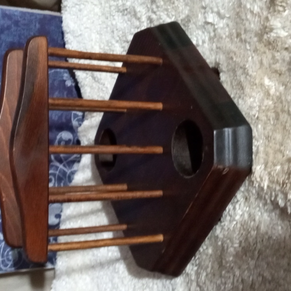🌻5/$10Wooden Vtg. Salt and pepper